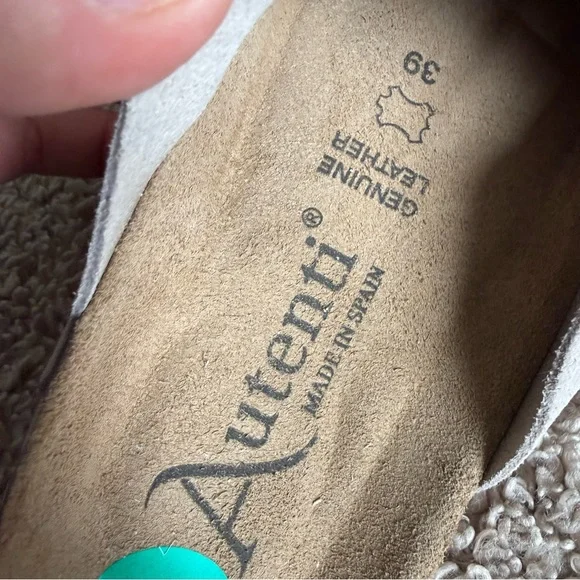 Autenti Suede Clogs Sandals Taupe Beige Buckle Made in Spain  Birkenstock - Picture 5 of 5